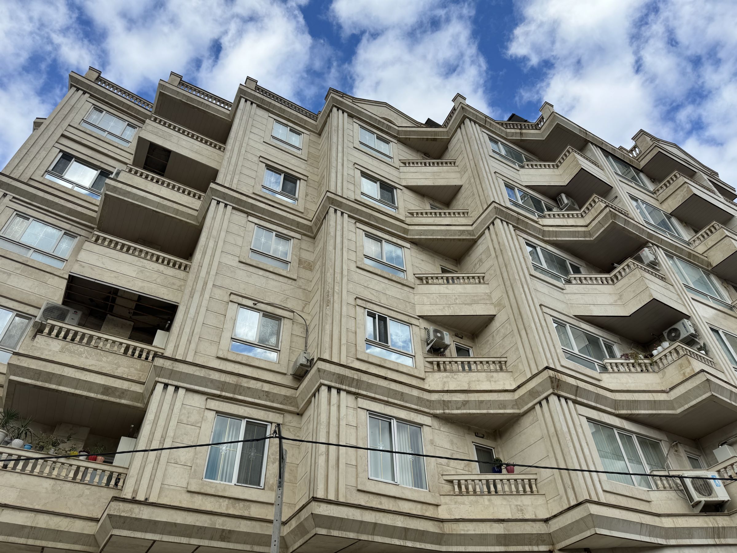 درب و پنجره دوجداره upvc نوین پنجره